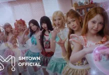 Hearts2Hearts Resmi Rilis 'ICONIC HEART'