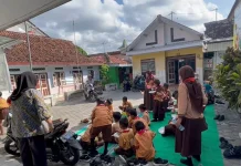 UNEJ Dampingi Sekolah Negeri yang Kehilangan Peminat lewat Inovasi Pembelajaran