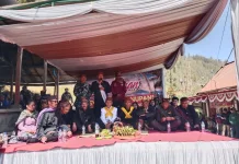 Masyarakat Ranupani Melakukan Penutupan Hari Raya Karo