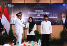 Ratusan Warga Binaan Lapas Bondowoso Terima Kemerdekaan, Delapan Bebas Langsung