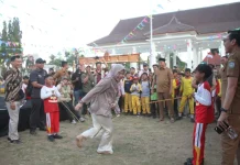 Mahasiswa Jepang ke Situbondo, Puji Permainan Tradisional