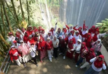 Tumpak Sewu Tak Hanya Memikat Wisatawan, tapi Juga Menggerakkan Ekonomi Warga