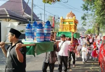 Semarak Kirab Kemerdekaan dan Maulid Nabi di Jember