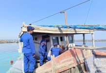Ingatkan Keselamatan Nelayan Melalui Ngobar Masir di Pesisir