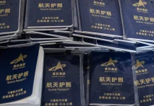 Roket China Jadi Magnet Wisata, Antusiasme Warga Saksikan Peluncuran Makin Tinggi