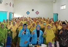 Edukasi Literasi Keuangan Digital oleh Tim Unmuh Jember dan Mitra ‘Aisyiyah