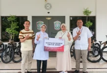 Enam Sepeda untuk Anak Yatim, Cara Bupati Lumajang Menjaga Semangat Bersekolah