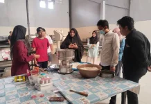 POLIJE Dorong Modernisasi UMKM Jember lewat Penerapan Mesin Pengayak Tepung Otom