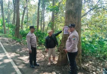 Patroli Siang Polsek Gucialit Sasar Titik Rawan 3C di Lumajang