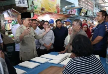 Temui Pedagang, Pemkab Jember Siapkan Revitalisasi Pasar Tanjung