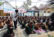 Siswa di Sukodono Lumajang Mendapatkan Pengetahuan Bantuan Hidup Dasar