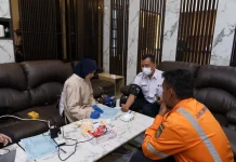 Ratusan Peserta Ikuti Donor Darah HUT KAI di Tiga Stasiun Daop 9