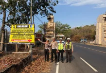 Satlantas Lakukan Giat Imbangan Antisipasi Kemacetan di Ketapang