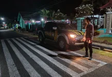 Patroli Malam, Polsek Tempursari Antisipasi 3C dan Jaga Kamtibmas