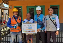 PLN Pasang Sambungan Listrik Gratis Dua Mushala