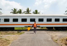 KAI Daop 9 Tambah 120 Petugas Jaga di 61 Perlintasan Sebidang