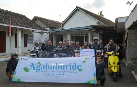 PLN Berbagi dengan Santri di Bulan Ramadan