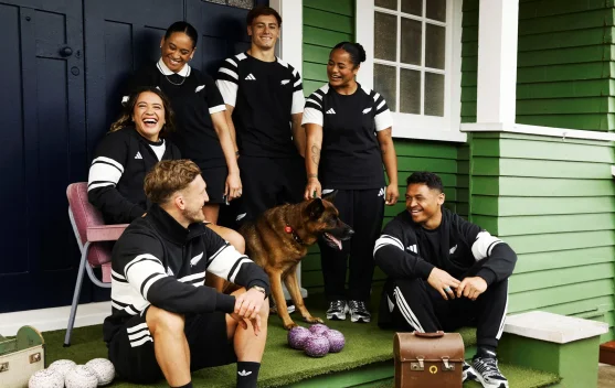 Adidas dan New Zealand Rugby Rilis Koleksi Streetwear Terinspirasi Jersey Rugby
