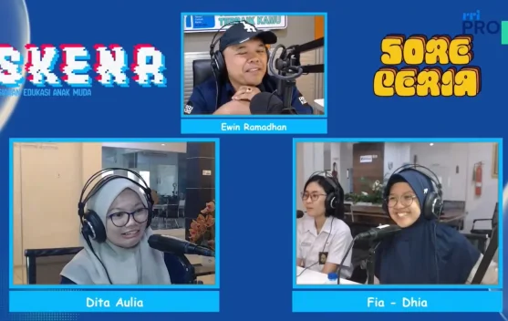 Dhia Faras Mufidah Buktikan Prestasi Akademik Bisa Berjalan Bersama Organisasi