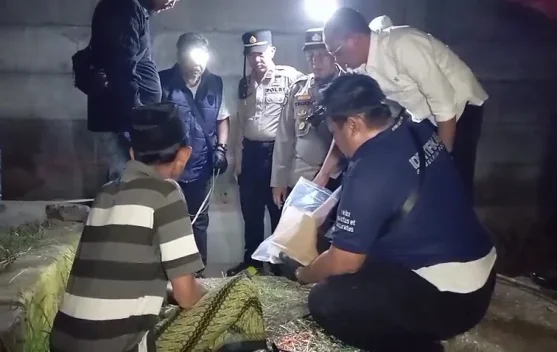 Polisi Olah TKP Tewasnya Bidan Diduga Dibunuh