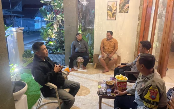 Warga Babakan Lumajang Gelar Patroli Jaga Kamtibmas