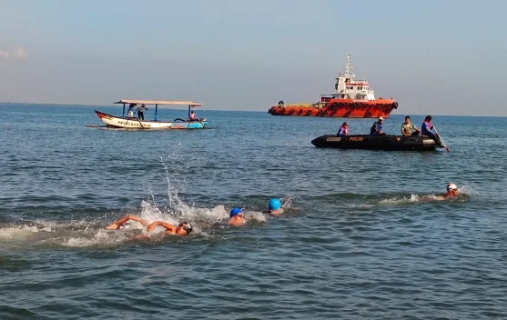 FTI Jatim Gandeng KONI Situbondo Menggelar Kejurda Aquathlon