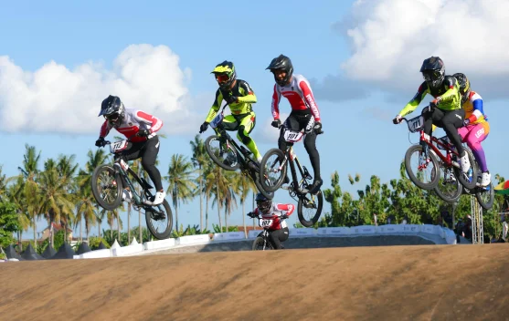 Rio Akbar Juarai Banyuwangi BMX Supercross 2026