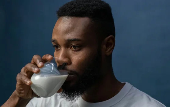 Evolusi Biologis Manusia Dewasa dalam Mengonsumsi Susu
