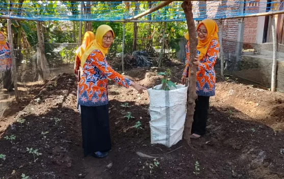Posdaya Senduro Buktikan Lansia Tetap Produktif dan Bermartabat