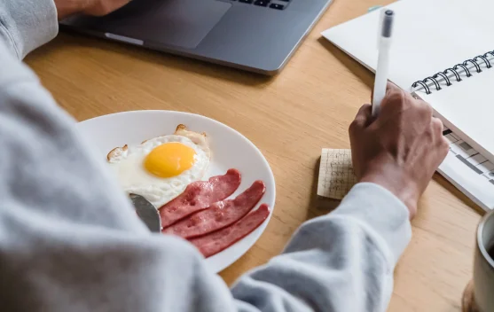 Kebiasaan Pagi yang Tingkatkan Produktivitas Kerja