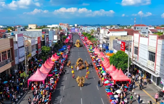 JFC  Bukan Hanya Runway Terpanjang, tetapi juga  Street Food Terpanjang