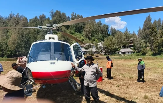Petugas Gabungan Lumajang Berhasil Padamkan Api di Ranupani