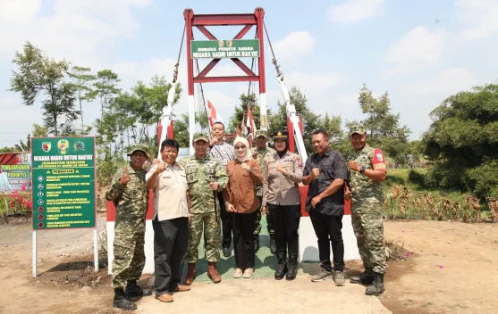 Pemerintah Resmikan Jembatan Garuda di Lumajang