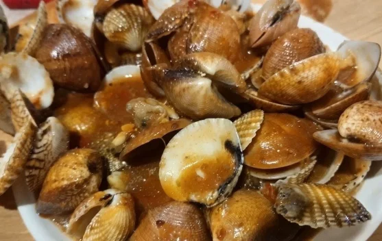 Seafood Rumahan dengan Bumbu Segar yang Bikin Nagih