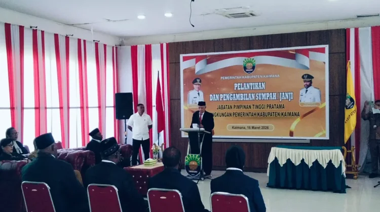 Bupati Kaimana Lantik Kepala Dinas, Asisten dan Staf Khusus Baru