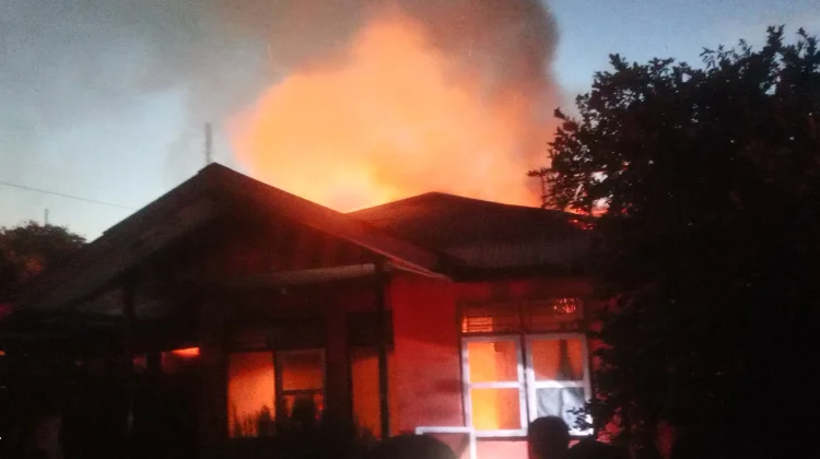 Rumah Tingkat di Kaimana Ludes Terbakar Sore Hari