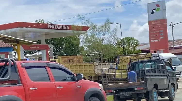 Solar Subsidi Jadi Pilihan Sopir Truck usai Dexlite Naik