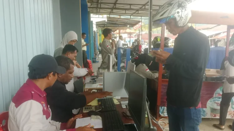 Bapenda Tegaskan Pajak Kendaraan Wajib Dipatuhi Masyarakat Kaimana