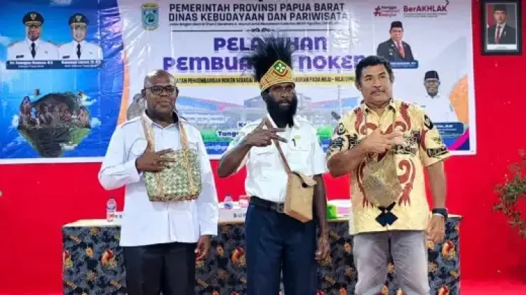 Pelatihan Noken Kaimana Dorong Pelestarian Budaya dan Ekonomi