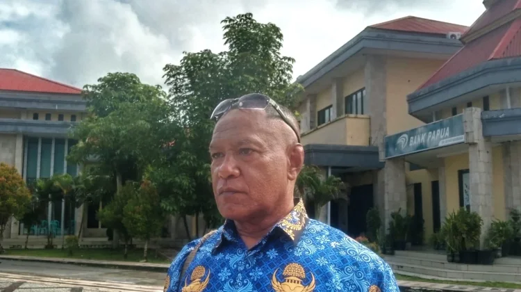 Pemkab Kaimana Salurkan Hibah Parpol Rp1,18 Miliar