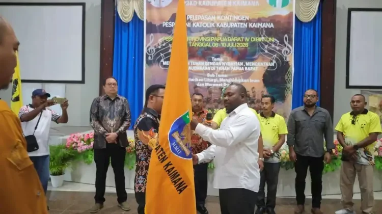 Wabup Kaimana Lepas 158 Kontingen Pesparani Katolik menuju Papua Barat IV