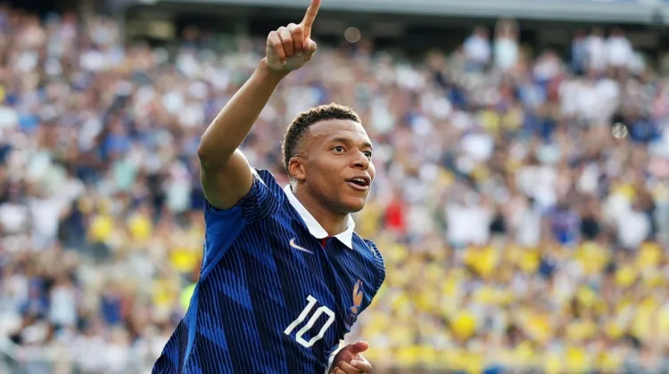 Prancis vs Maroko : Peluang Mbappe Ungguli Messi di Daftar Top Skor
