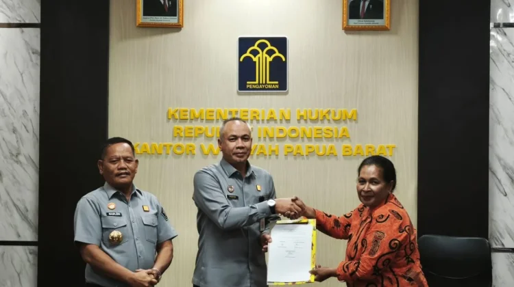 Kanwil Kemenkum Papua Barat Harmonisasi Ranperda Adat Kabupaten Kaimana