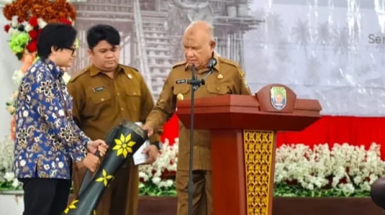 Bupati Kaimana Beri Empat Instruksi Perkuat Tata Kelola Keuangan Kampung