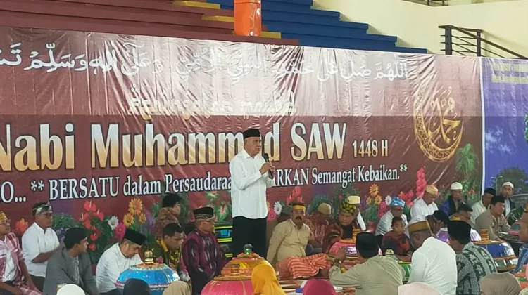 Bupati Kaimana Ajak Umat Islam Jadikan Rasulullah Teladan