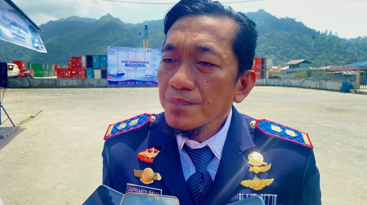 Kabut Asap Ancam Penerbangan, UPBU Kaimana Ingatkan Warga