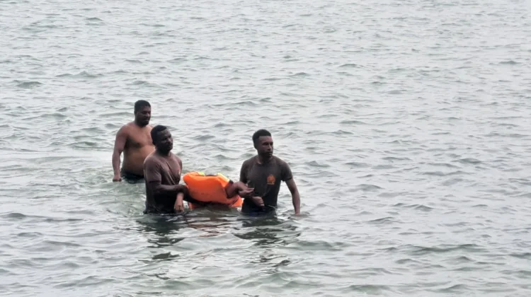 Percobaan Bunuh Diri di Pantai Bantemin Kaimana Digagalkan Pelajar dan Polisi