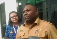 Gerakan ASRI Kaimana: Wakil Bupati Ajak Masyarakat Bangun Budaya Bersih