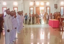 Bupati Kaimana Resmi Lantik Kepala Kampung Antar Waktu Empat Distrik