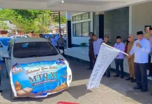 Ketua LPTQ Papua Barat Lepas Pawai Taaruf MTQ XI di Kaimana